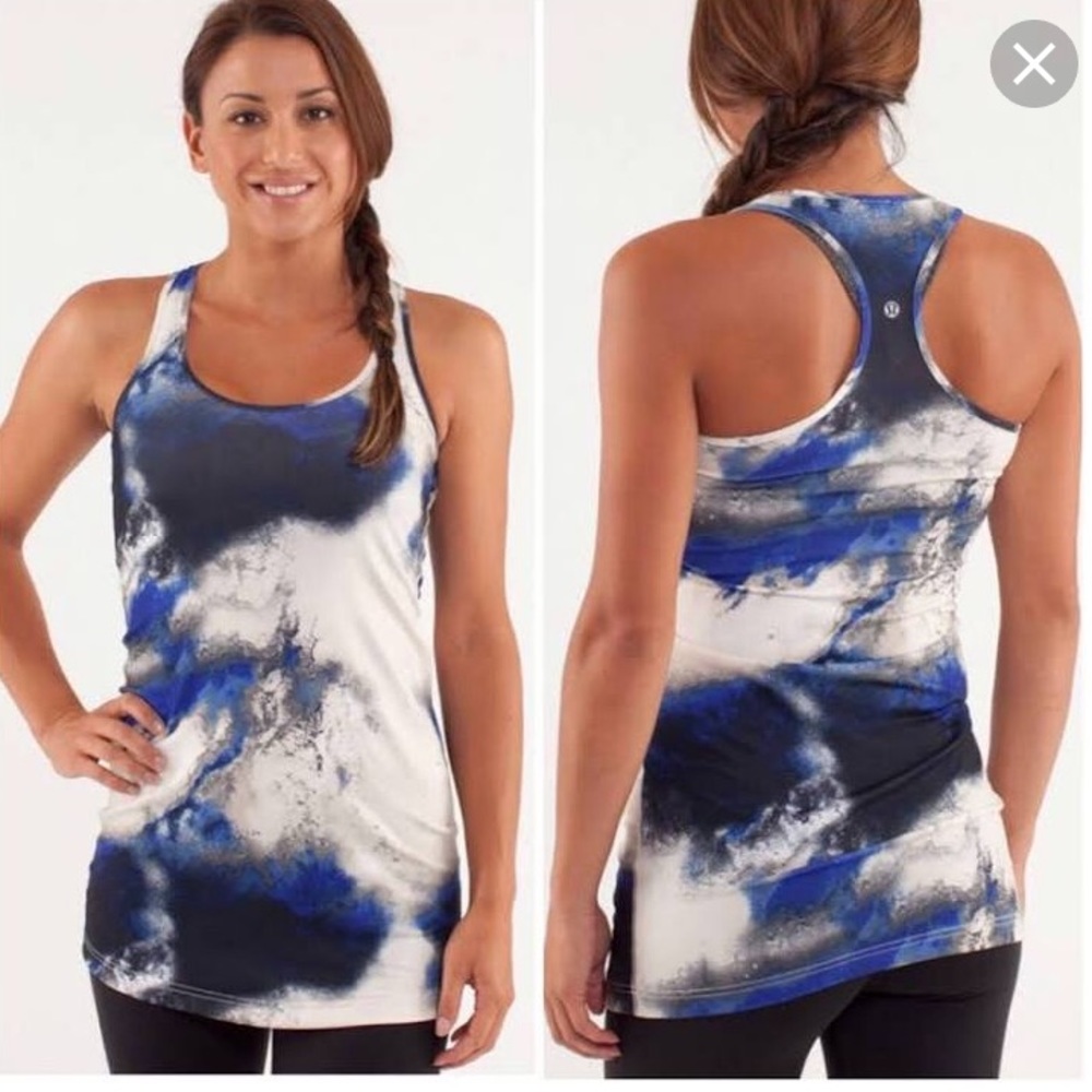 Lululemon Milky Way print tank